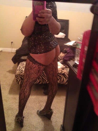Pretty Titties II