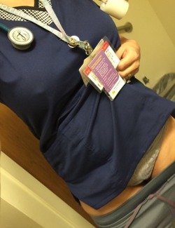 naughtynurse529: #me   right now at work