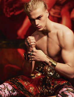 miucciuh:  Filip Hrivnak for Vogue Hommes International 