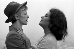 bookofthesuffering:  david bowie and elizabeth taylor