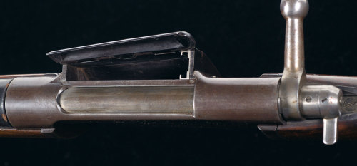 The Lee Burton Magazine Rifle,Patented in 1898 the Lee Burton was another one of those unique design