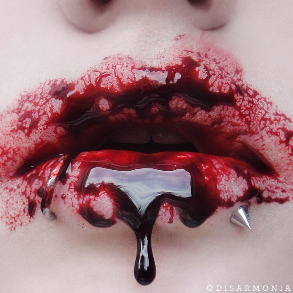 socialpsychopathblr:Makeup by Veronica Anrathi (D1sarmon1a)