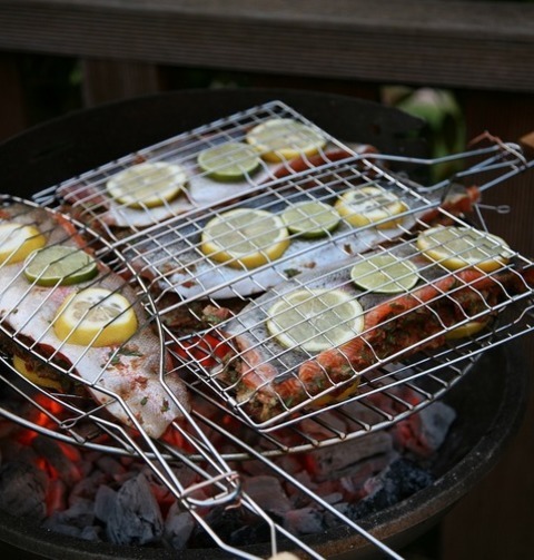 BBQ Grilled Salmon With Limes And Lemons Recipe
