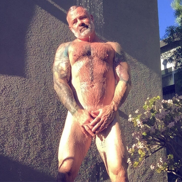 lamsclbear:  A few shots from the backyard shower for Wet Wednesday.