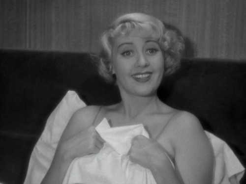 picklesandolives:  joan blondell in dames (1934)