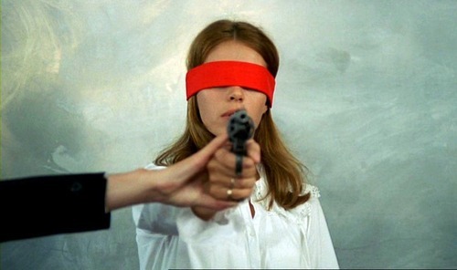 help4euphoria:
“ A Girl Is A Gun
Une aventure de Billy le Kid (Luc Moullet, 1971) vs. L’eden et après (Alain Robbe-Grillet, 1970)
”