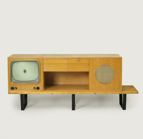 George Nelson, Stereo cabinet, 1955. Oak, glass, plastic, aluminium. Made by Herman Miller, USA. Via