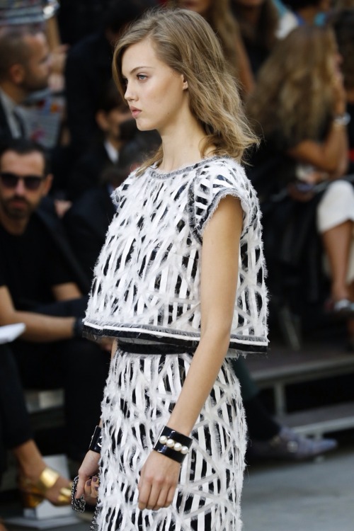 covet-couture:Chanel Spring/Summer 2015