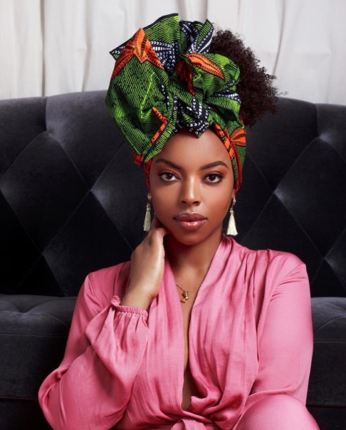 afrodesiacworldwide:Scarves and head wraps