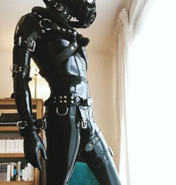 skinrubberlover: Turn your darkside into a reality