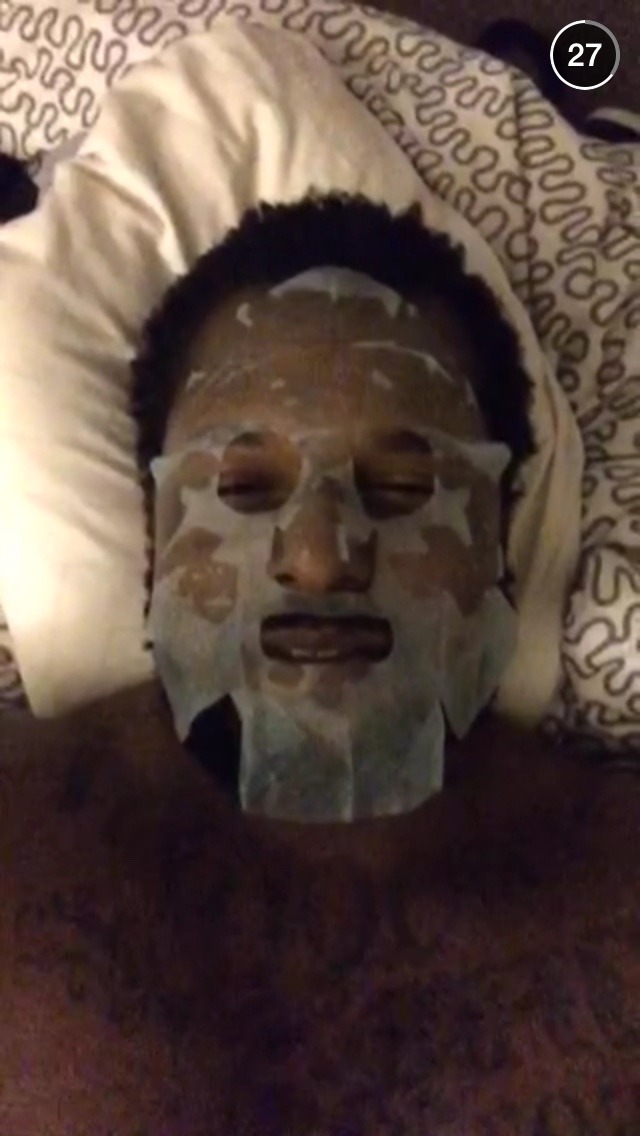 lamiak:  oxygvn:  lamiak:  ScHoolboy Q on snapchat is priceless  Whats his snapchaaaat