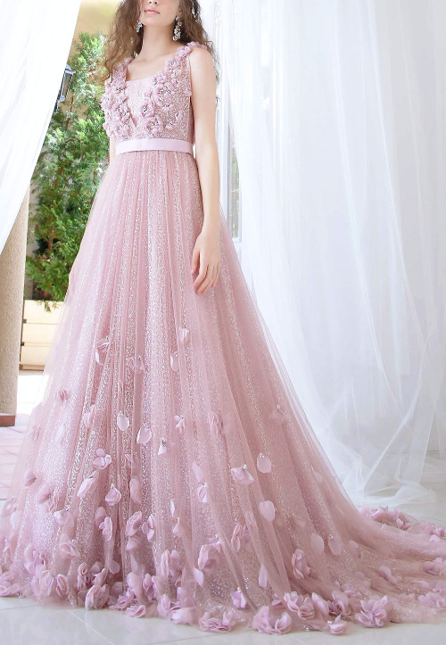 Favourite Designs: Kiyoko Hata ‘Pink’ Bridal Couture Collection