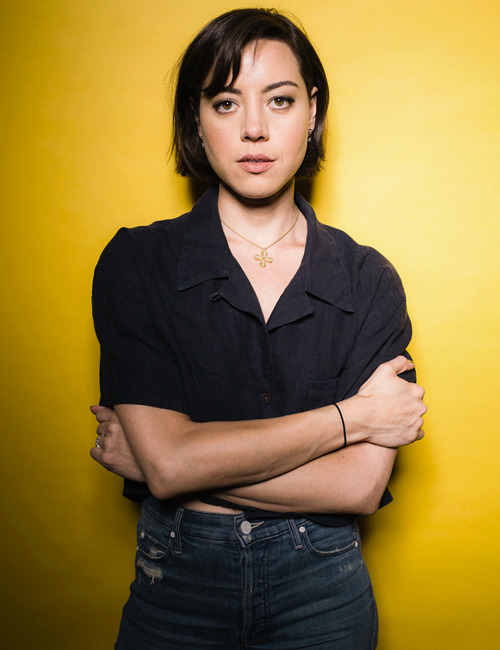 shirazade:  I think being on a TV show is amazing but also, people get kind of used to seeing you a certain way and so it becomes a challenge to break free from that in a way. 