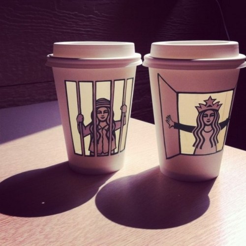 Korean artist opens a new door to the way we look at Starbucks’ paper cups. by Fseo