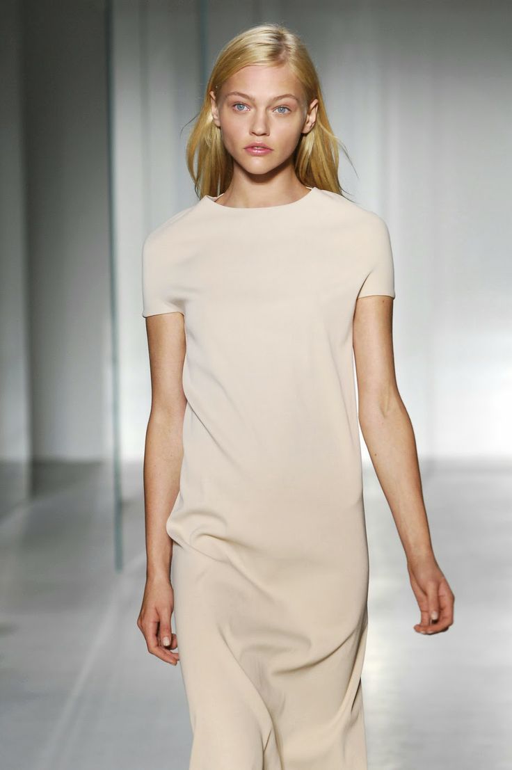 eleven-three:  postpatternism:  Sasha Pivovarova via Post-patternism   —