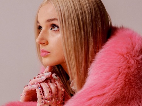 poppypics:  Poppy for Wired magazine.