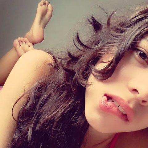 yummy-soles-toes:  