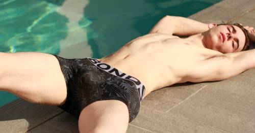 keck321-blog: Hot boys in their Bonds