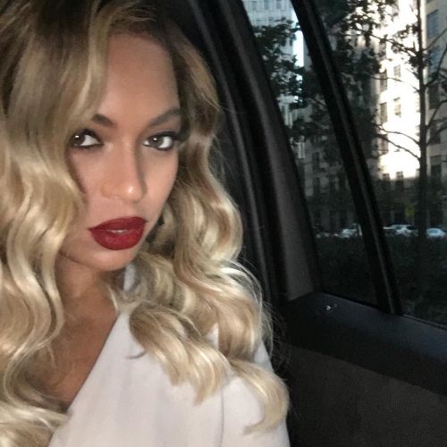 peep:  by @beyonce on Instagram http://ift.tt/1M6UYpG