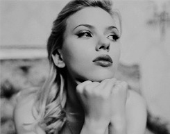 XXX scarjo-daily: Scarlett Johansson photographed photo