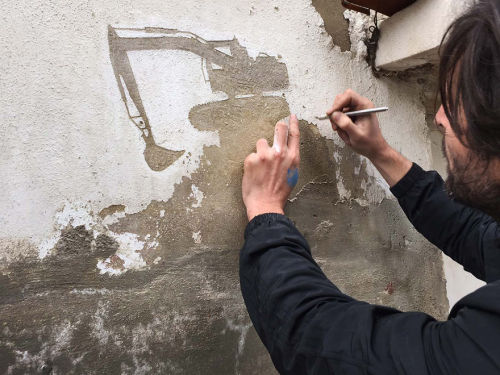 art-tension:Peeling Off Old Paint To Tell Stories Of Palestinian Refugees by street artist Pejac Wit