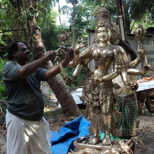 Artists working in sculpture of the goddess Durga, Tamil Nadu