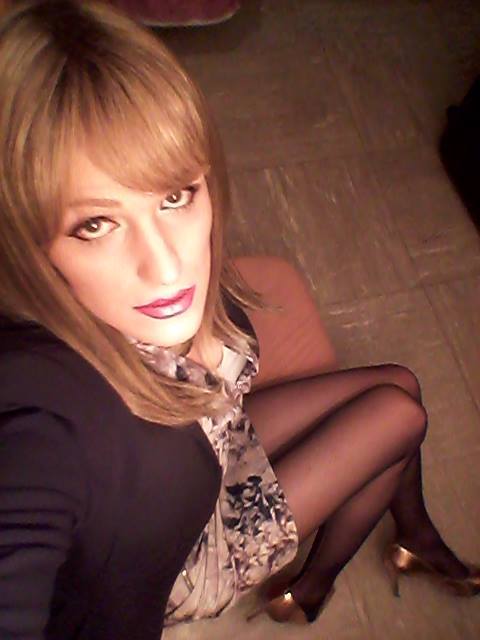 transgenderpantyhose:  Lana Lane