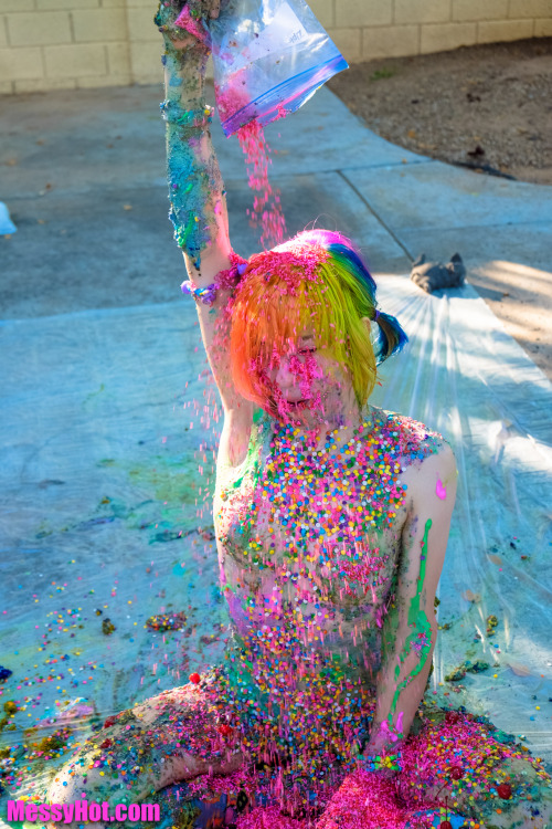 messyhot: Behold the beautifulness that is Sprinkles! She came to Phoenix to shoot with me and join 