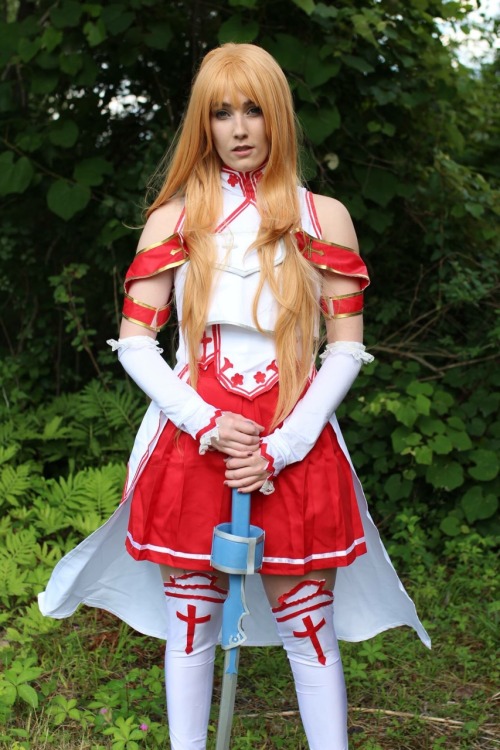 I did Leafa about a year ago, it was time to be Asuna!