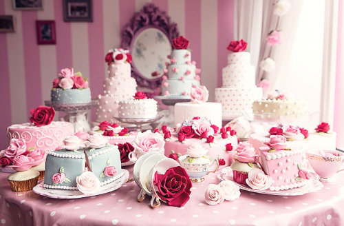 Vintage Pink Tea Party | © Sonia Collett