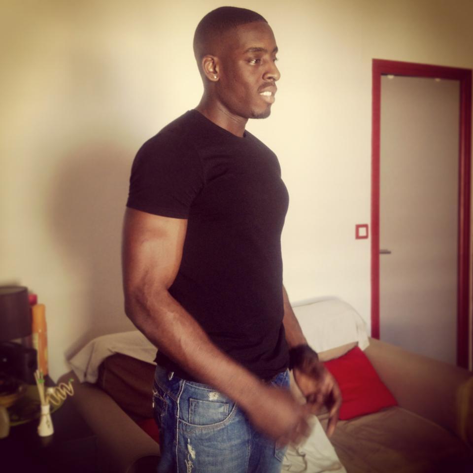 afrobangala:  AfroBangala Reblog, follow, make a donation:http://afrobangala.tumblr.com