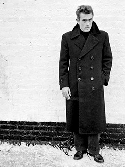 jamesdeandaily:  James Dean photographed by Dennis Stock, 1955. 