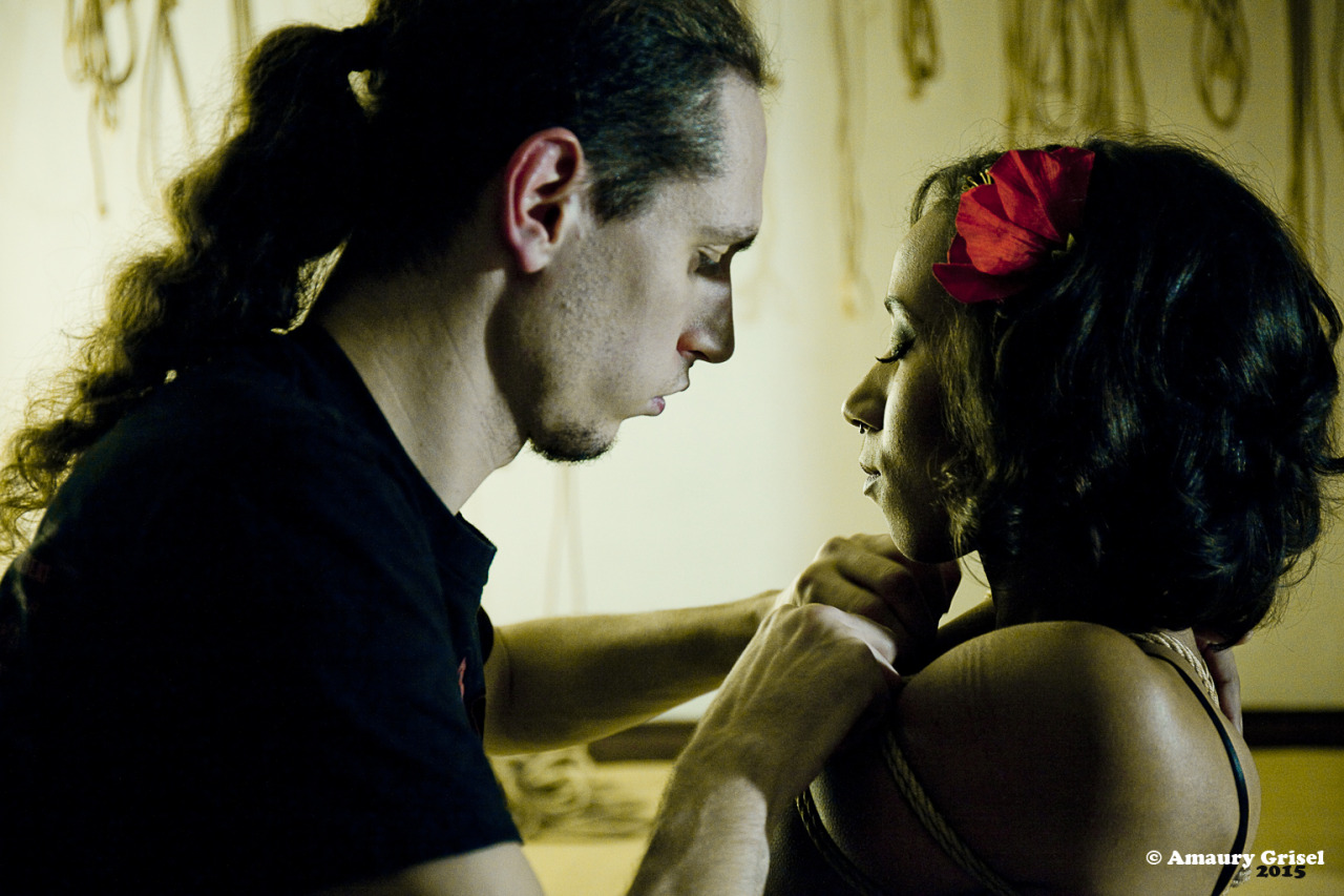 amaury-grisel-shibari:   Benoît et Alexia modeling for my workshop about photo and