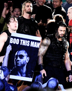 Haha that sign! XD