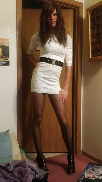 hot-chick-xdressing: Cross Dressers spread those legs honey