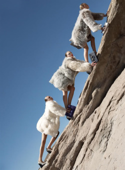 lelaid:  Anna Jagodzinska, Lily Donaldson &amp; Caroline Trentini in Natural High for Vogue, October 2008 Shot by Steven Meisel Styled by Marie-Amélie Sauvé 