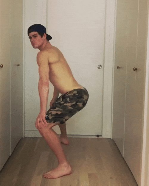 mensbuttsandass: Carson Aldridge