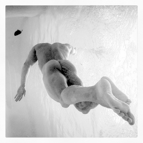Des hommes / Some men