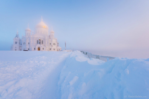 expressions-of-nature: by Vadim Balakin Belogorsk Monastery, Russia 
