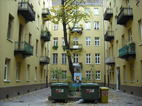 lamus-dworski: Examples of the surviving wayside shrines in the city of Warsaw, Poland. Many of them