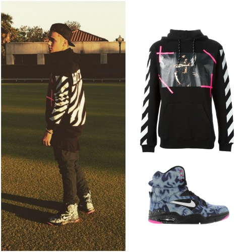 Justin Bieber Style — camerondallasclothing: Justin during one of