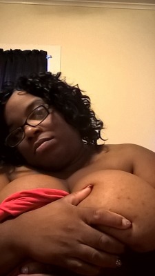 monsterblacktitties:  Submission: Thick Black