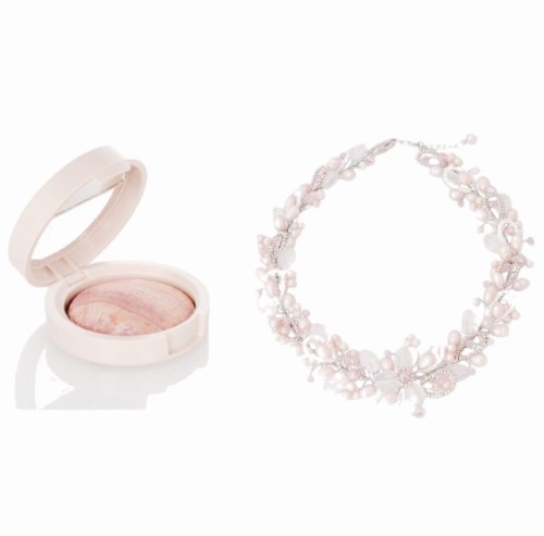 la-petitefille: “Dear Diary: I dream of peach-flavoured mornings, of waking up to love letters left 