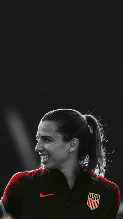 [requested] Tobin Heath lockscreenslike/reblog if you save/use© adb.photos