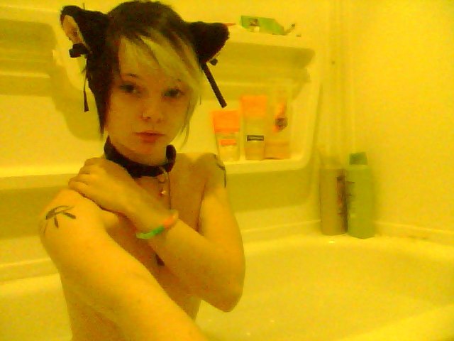 pleasecallmesenpai:  gomakesomenewdisaster:  I promise this is not normally what
