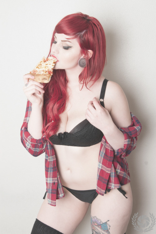 death-becomes-him: Kim Lucille © Mike McDougalwww.mikemcdougal.com Do not remove credit. Pizza and 
