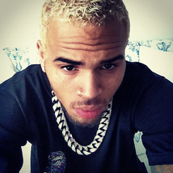 kellikrazybreezy:  karruechedits:  styleizbabe-deactivated20210430: Chris Brown -