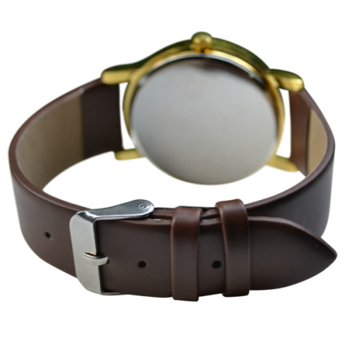 wickedclothes:  Wicked Clothes presents: our World Map Watch! This classy watch features a world map on its face. Carry the world with you everywhere you go. On top of being on sale to celebrate its release, don’t forget to use coupon code ‘SHIPFREE’