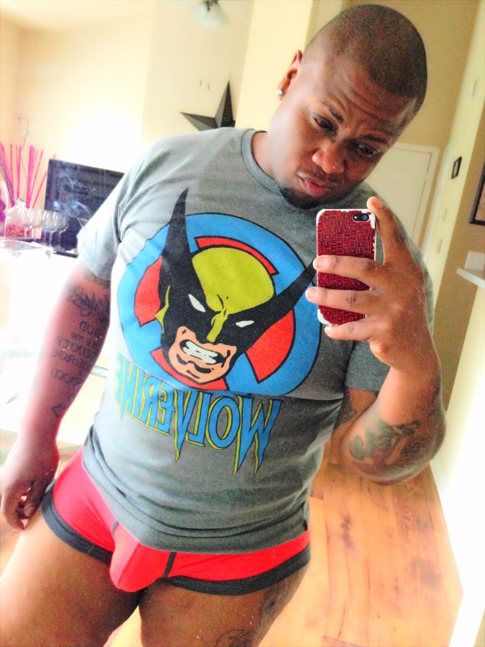 chocolatecarameldrizzle:  thickboyswag: I really like him!😇  Wolverine  