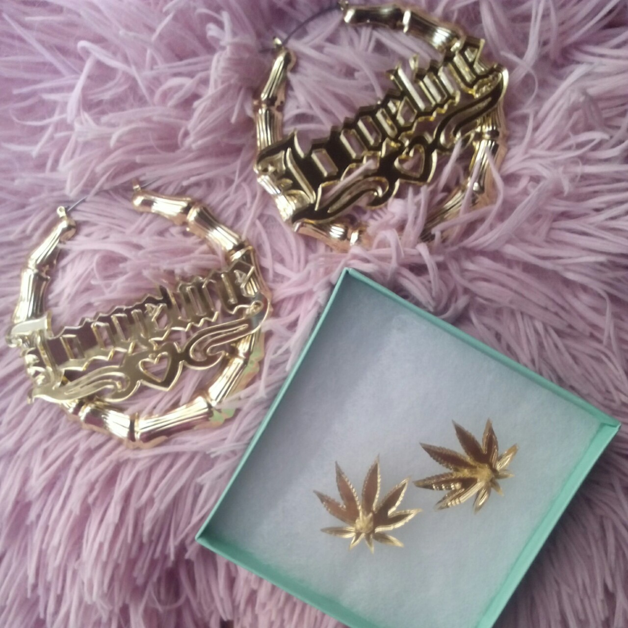 msniiina:  In love with @honeybgold 